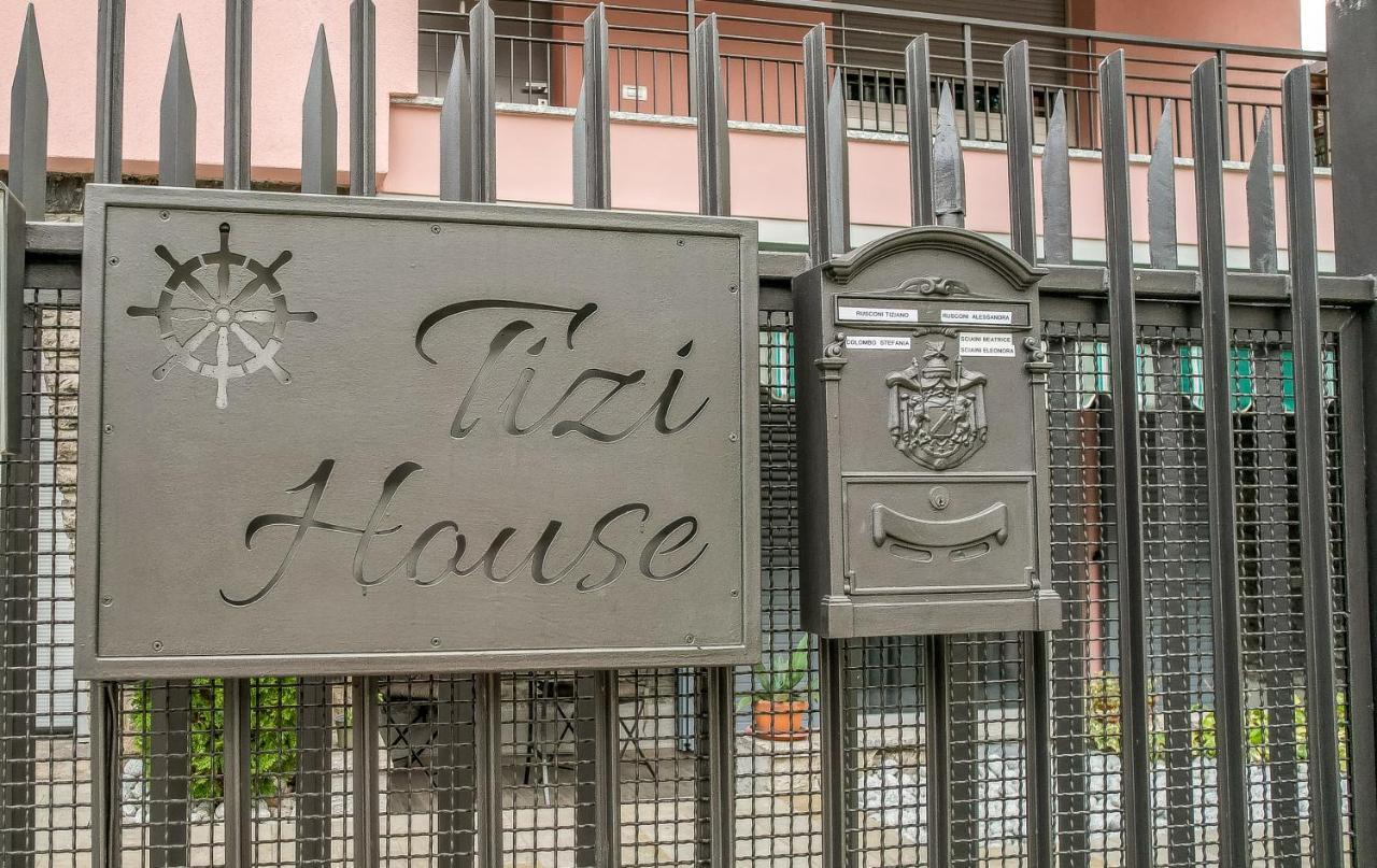 Tizi House Apartment วาเรนนา ภายนอก รูปภาพ